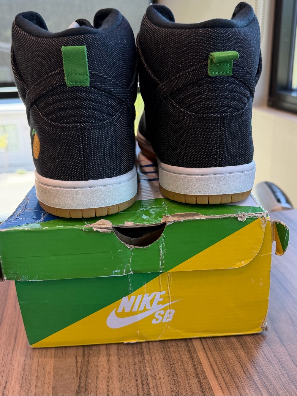 Nike SB Dunk High “MomoFuko” Size 11.5 - Picture 2 of 7